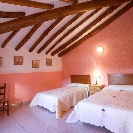 Hostal Las Rumbas Nuévalos Exterior foto