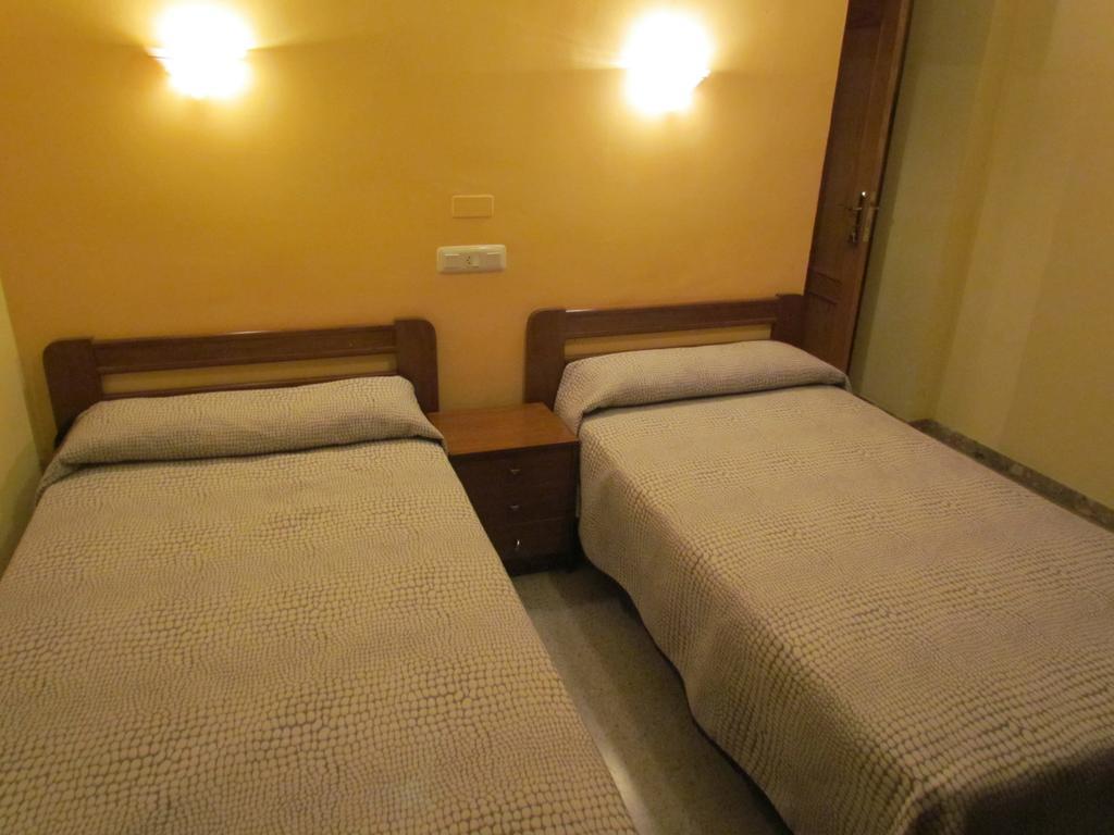 Hostal Las Rumbas Nuévalos Cameră foto