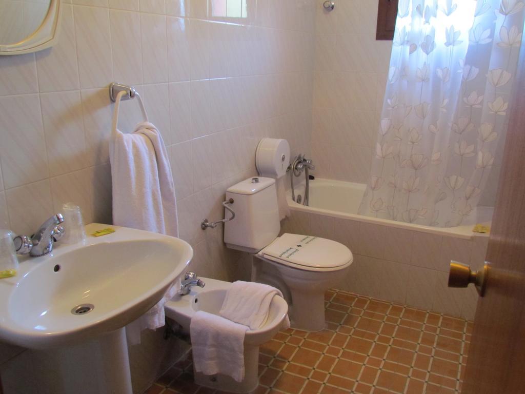 Hostal Las Rumbas Nuévalos Cameră foto