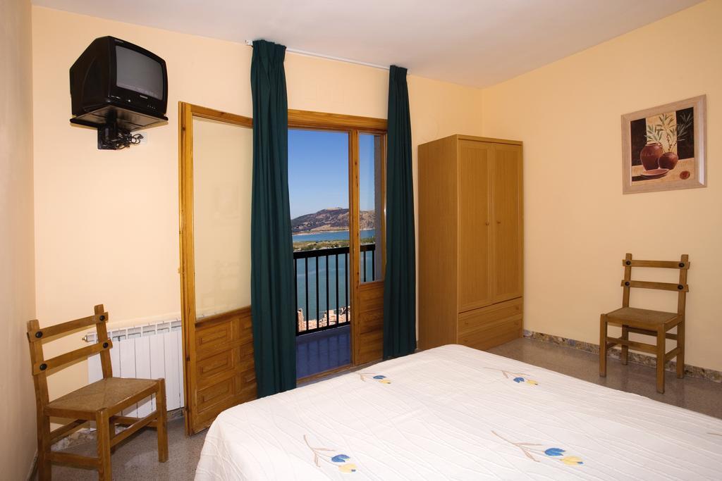 Hostal Las Rumbas Nuévalos Cameră foto