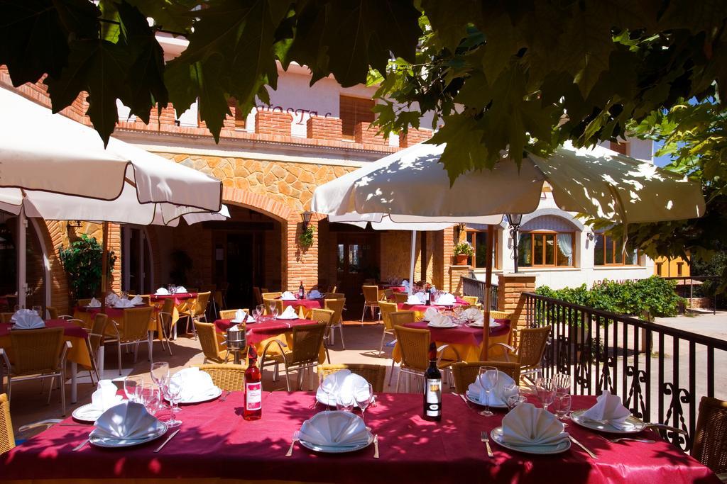 Hostal Las Rumbas Nuévalos Exterior foto