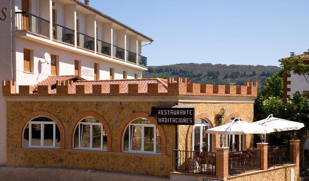 Hostal Las Rumbas Nuévalos Exterior foto